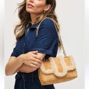 Urban‎ Expressions Tori fur bag